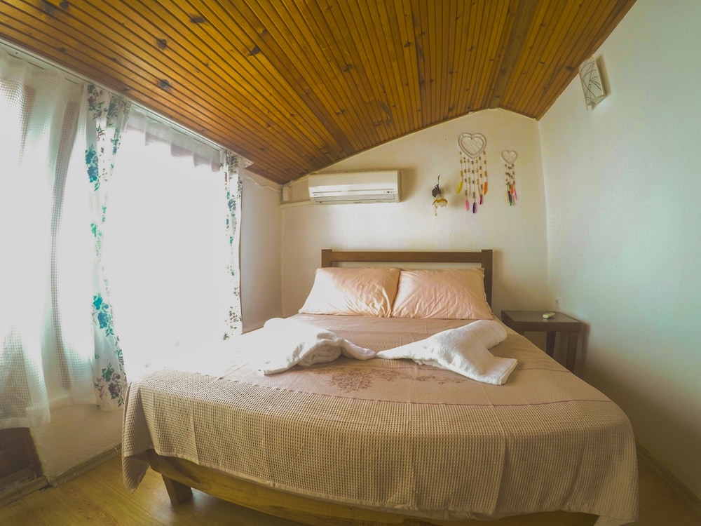 Standard Double Room, Balcony photo 1