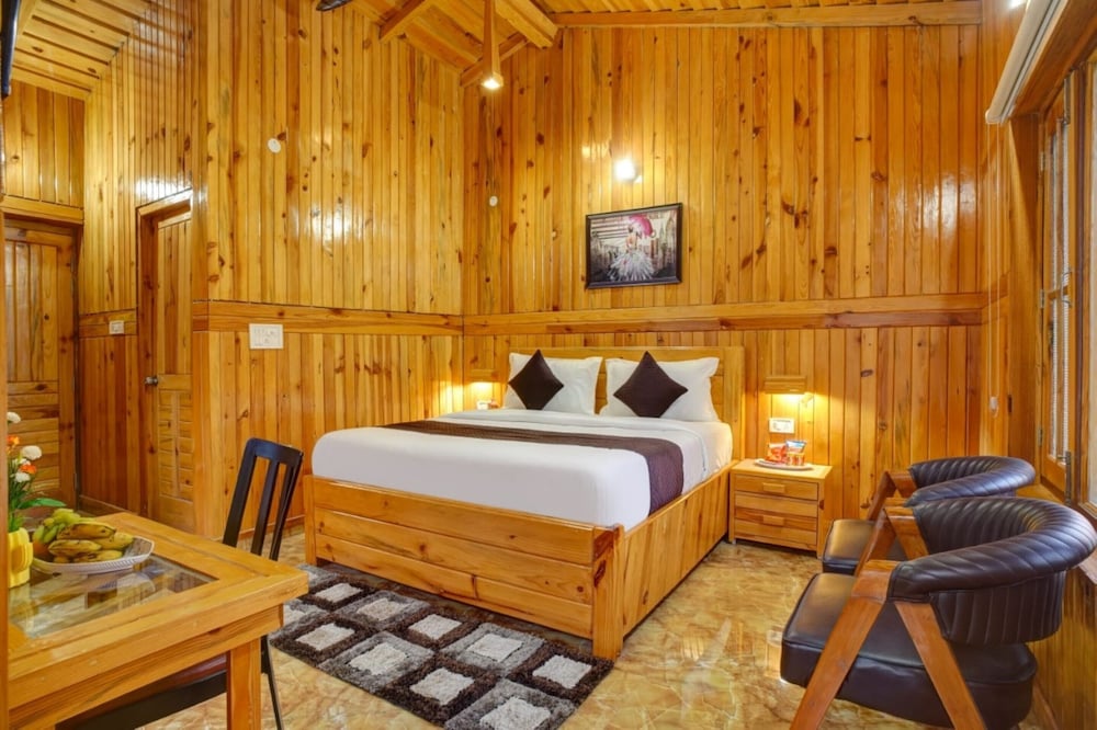 Deluxe Double Room, City View