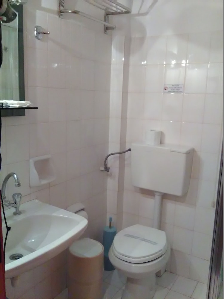 Quadruple Room photo 3