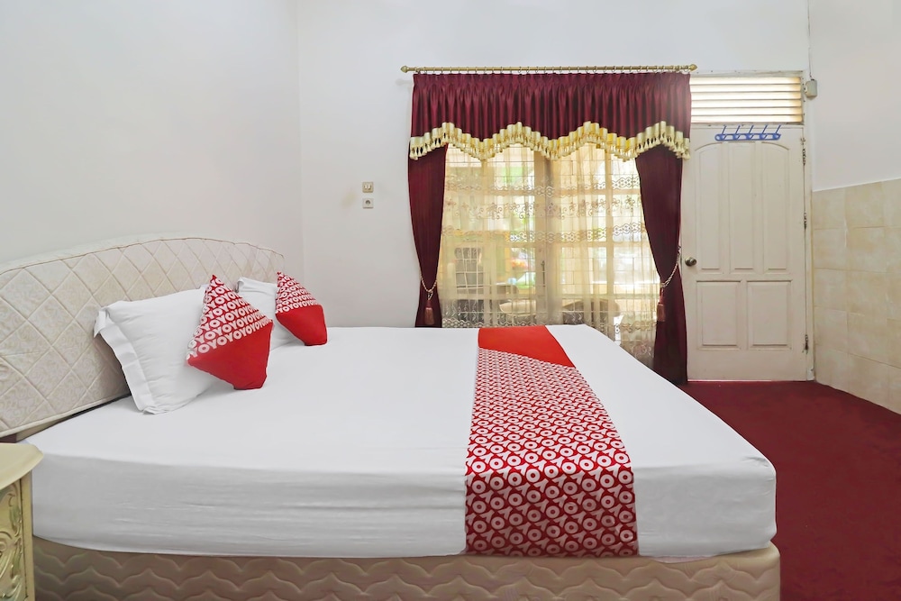 Economy Suite photo 1