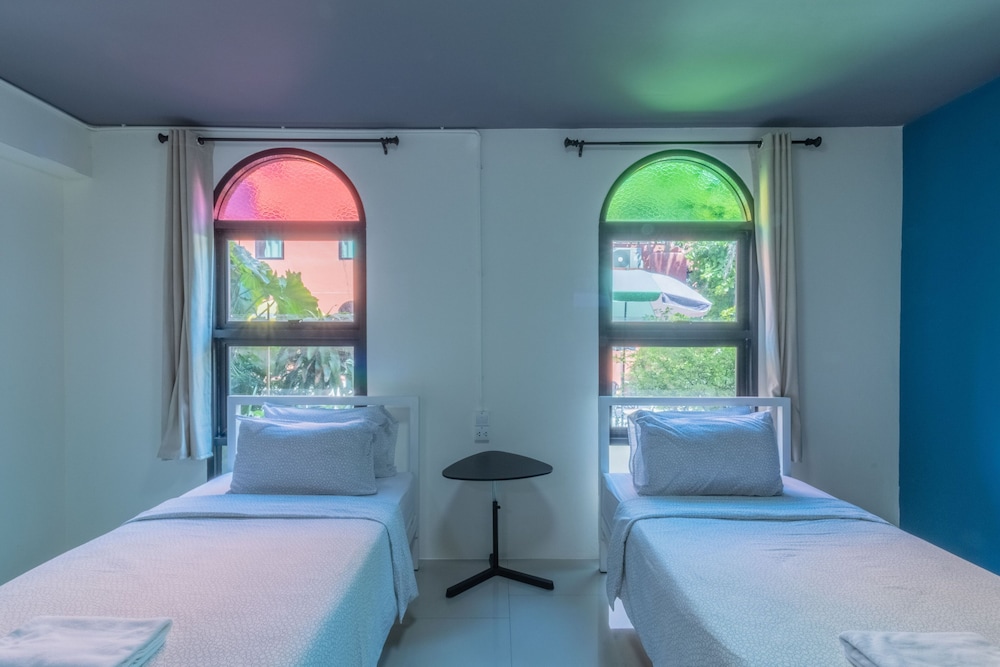 Standard Twin Room photo 2