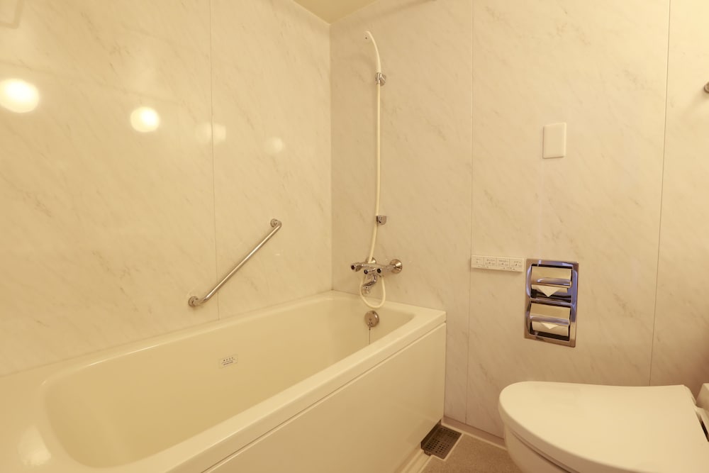 Deluxe Triple Room, Non Smoking photo 3