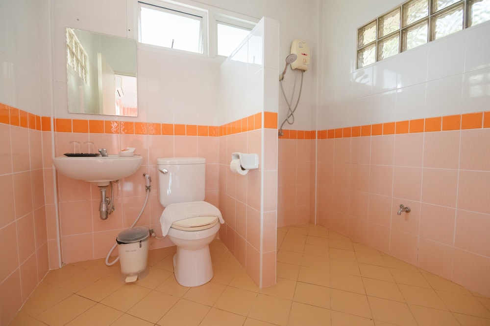Business House photo 3