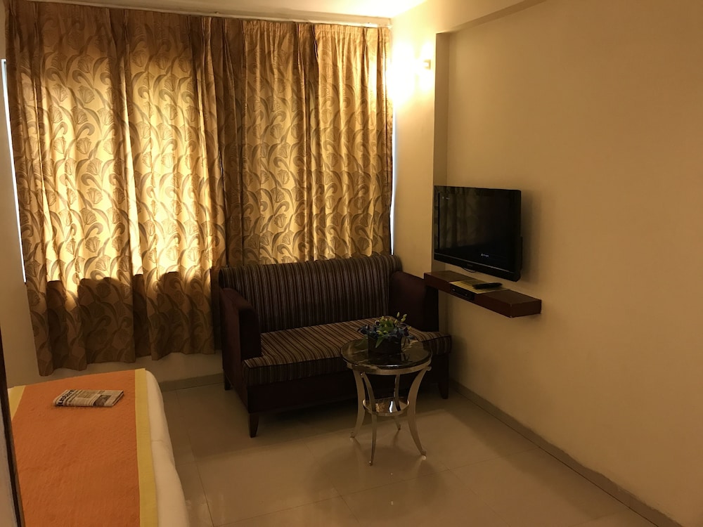 Super Deluxe Room - Photo 3
