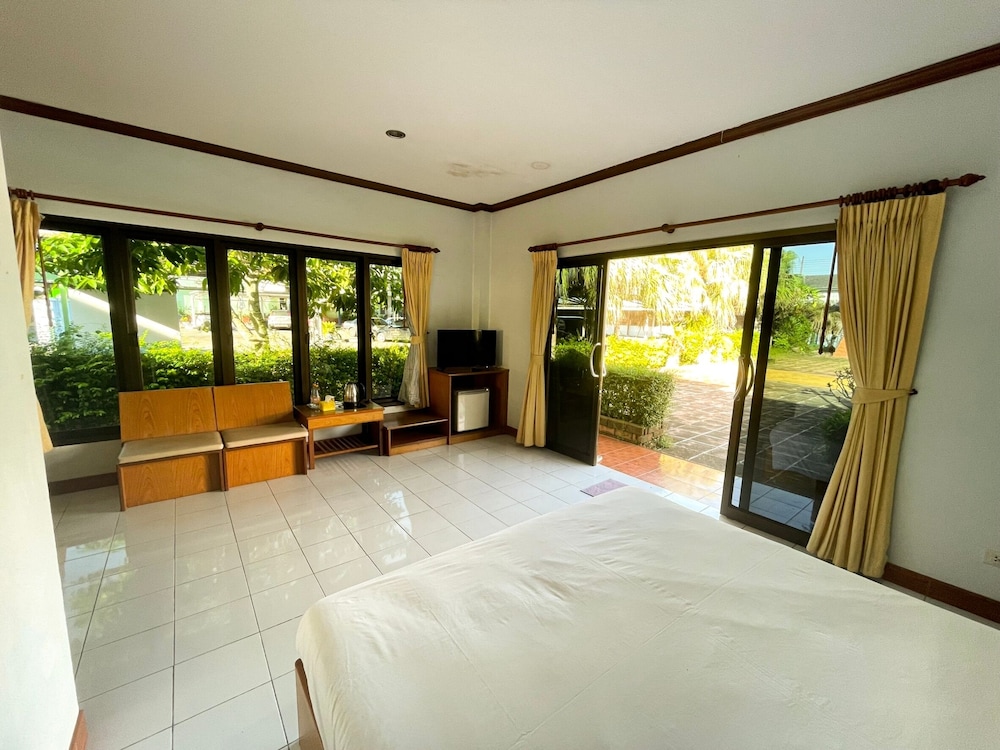 Bungalow Double Room photo 3