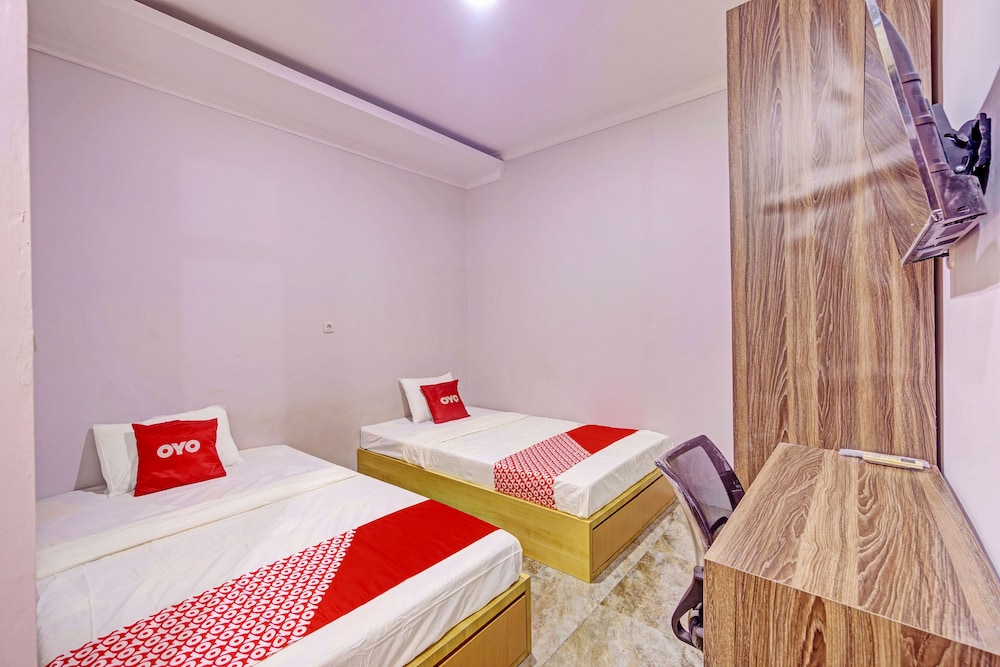 Deluxe Twin Room photo 2