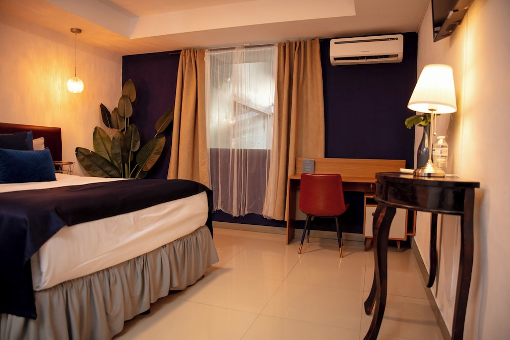 Comfort Room, Courtyard View photo 1