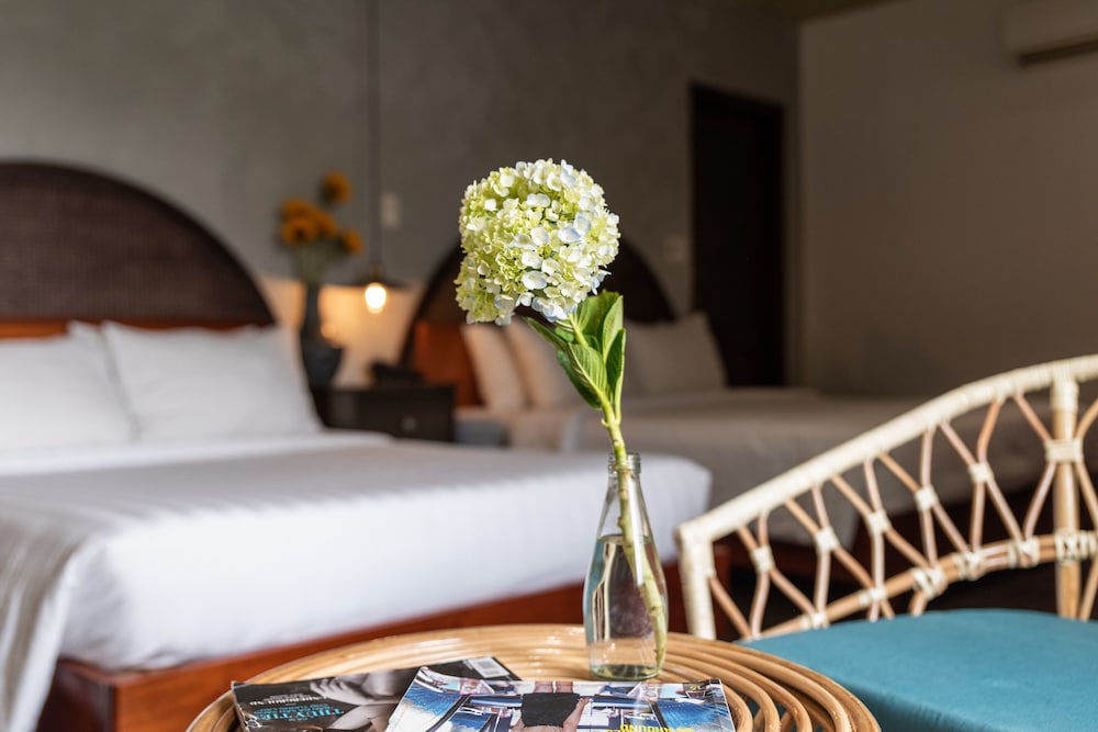 Deluxe Quadruple Room