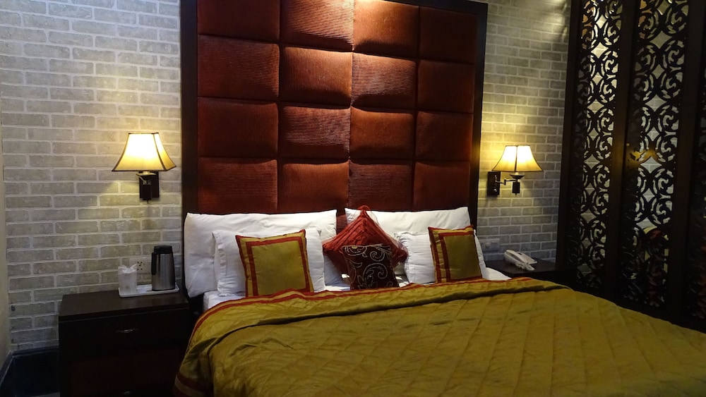 Deluxe Double Room photo 3