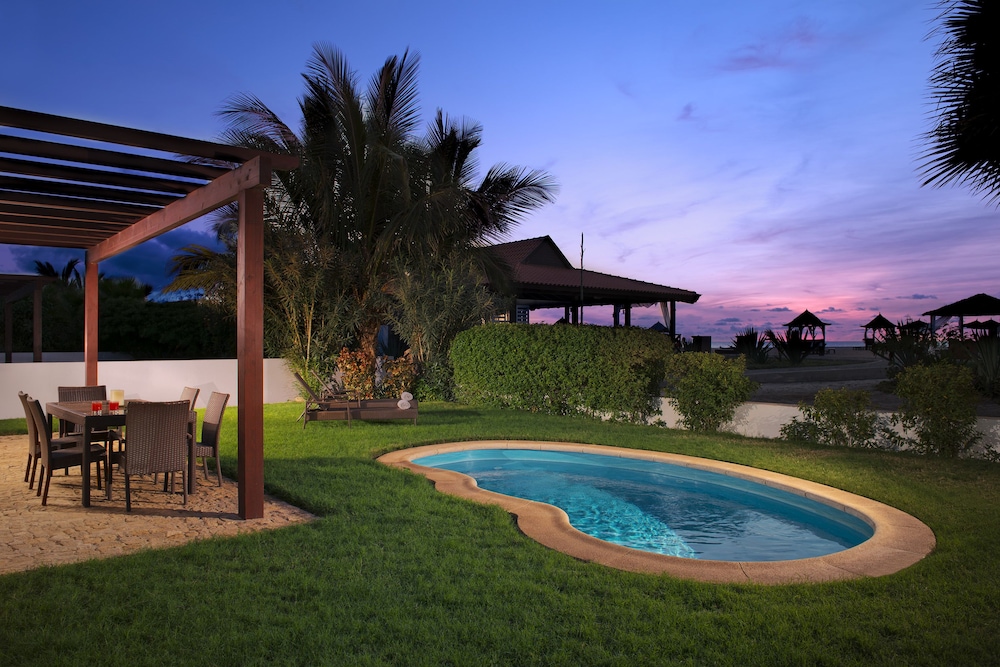 Villa, 4 Bedrooms, Private Pool - Photo 8