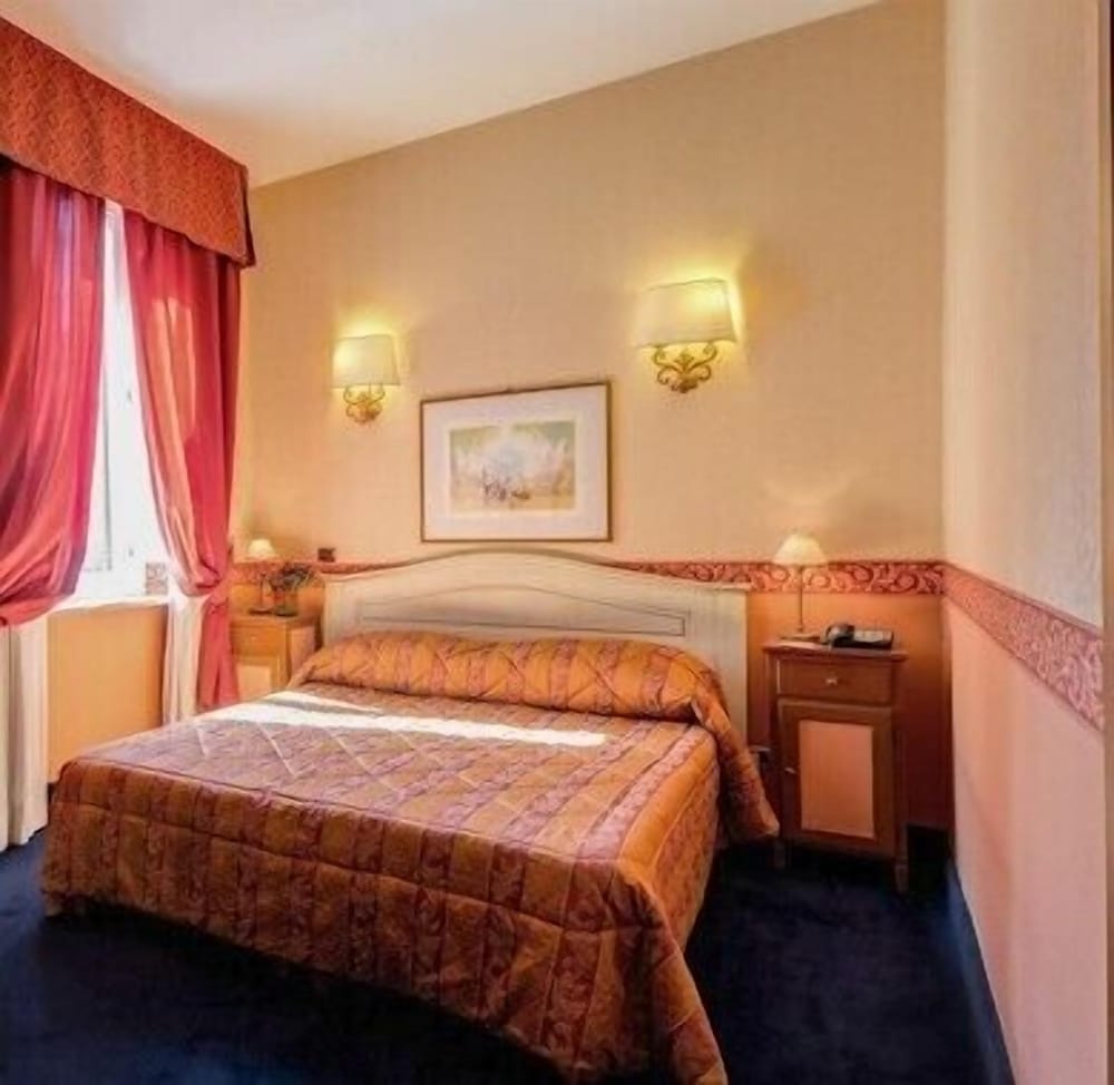 Classic Double Room photo 1