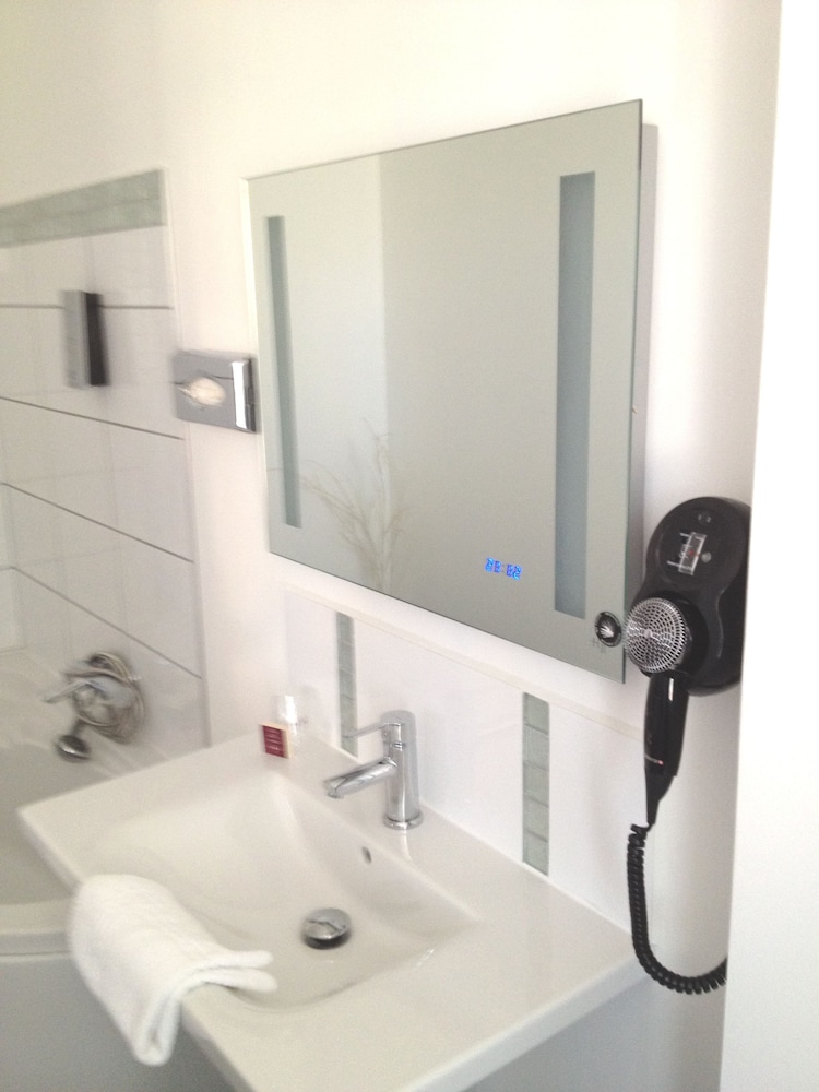 Comfort Triple Room - Photo 8