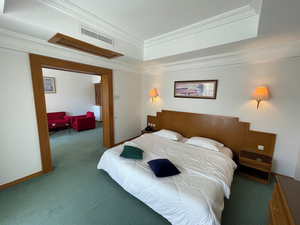 Standard Suite