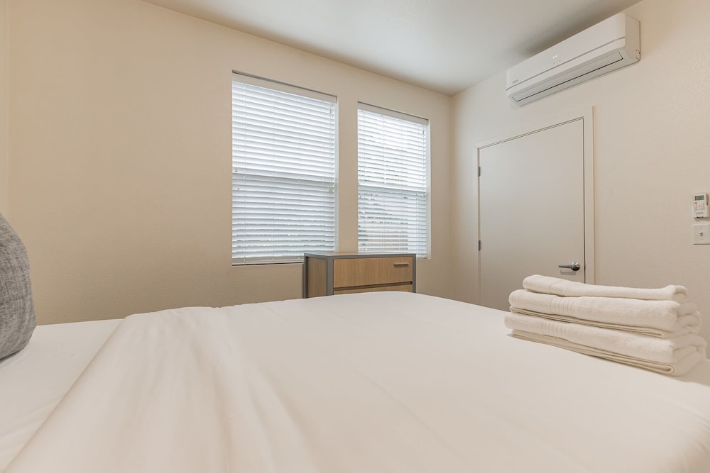 Apartment (4 Bedrooms) photo 2