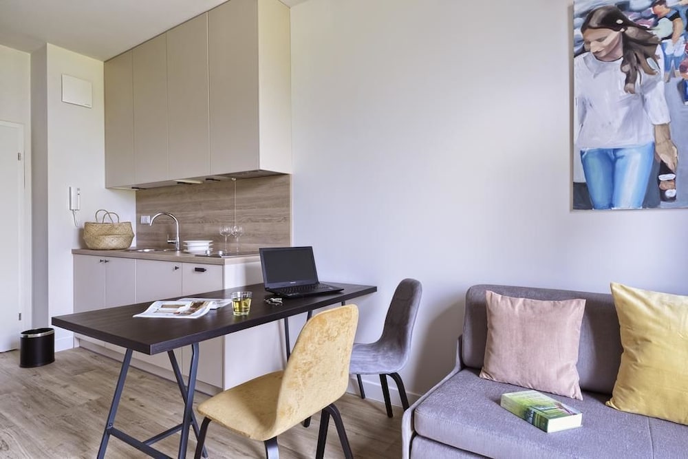 Superior Double Room - Photo 3