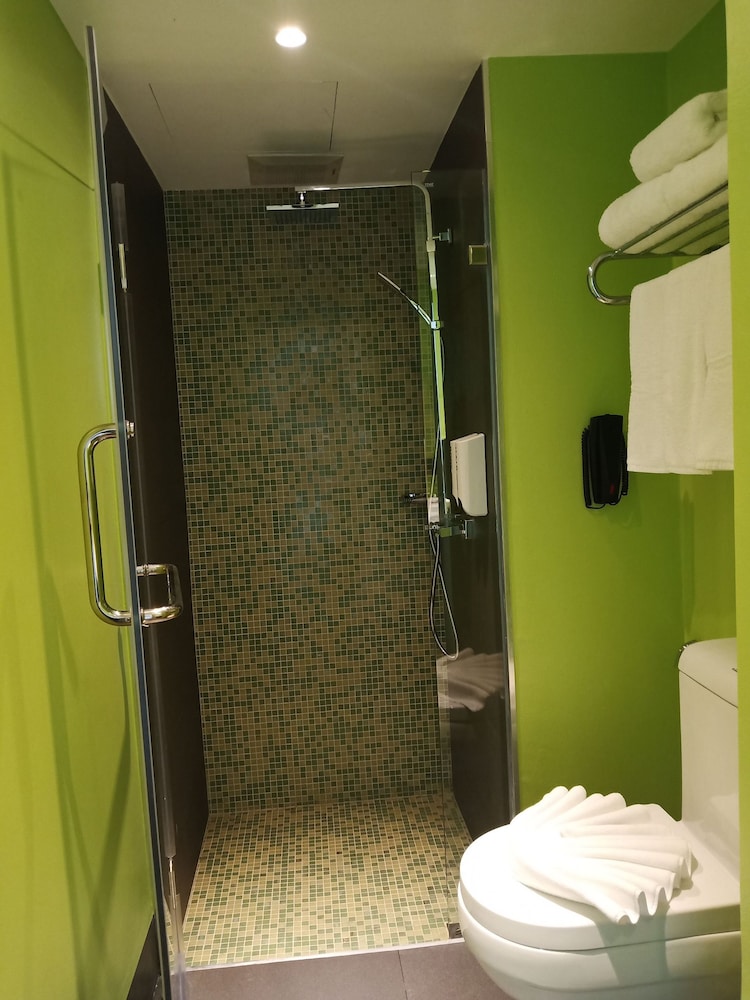 1 Bedroom Family Suite photo 2