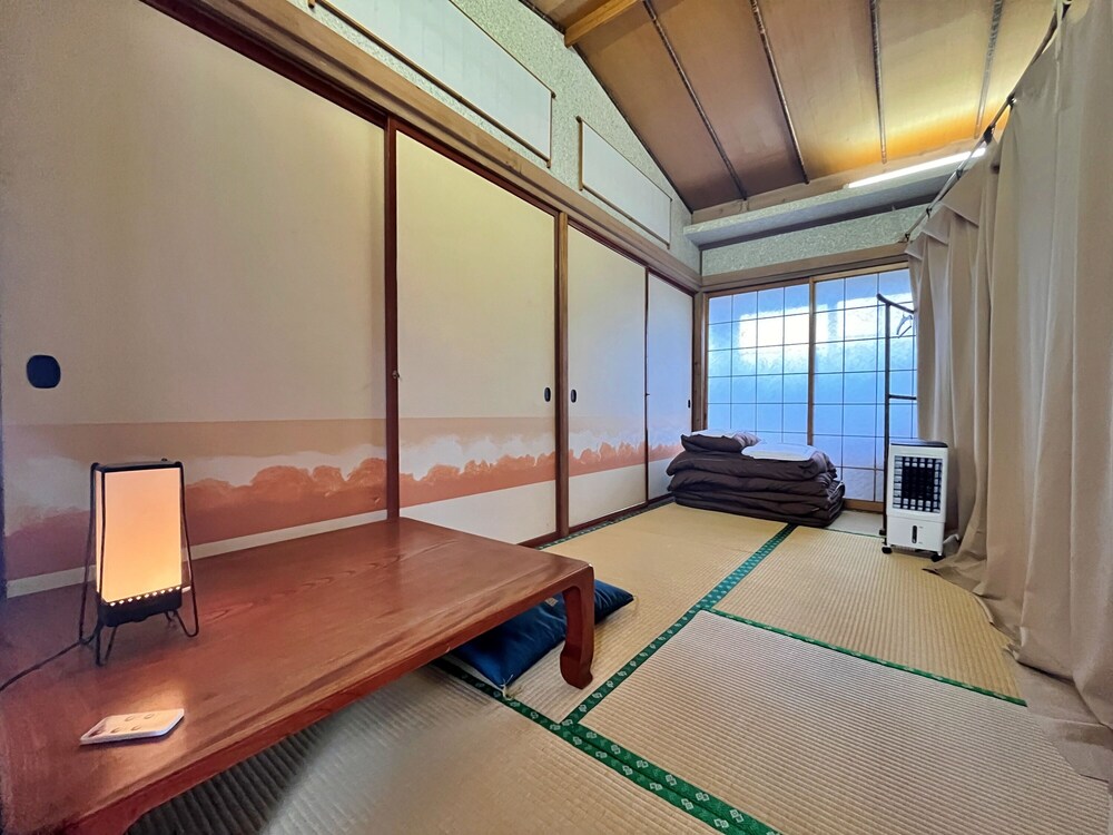 Japanese-style Men's dormitory, Non Smoking photo 3