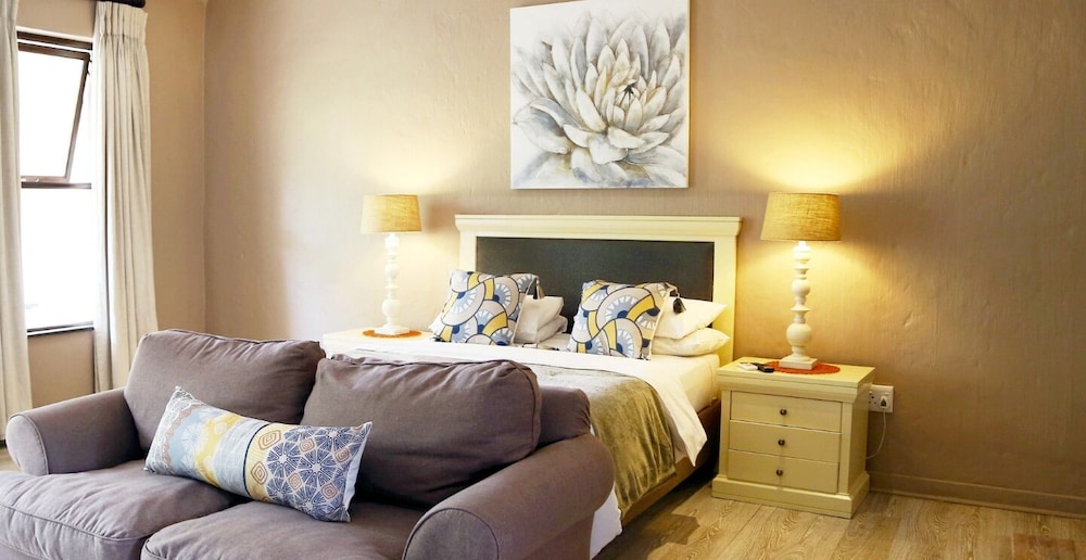 Standard Double Suite - Photo 4