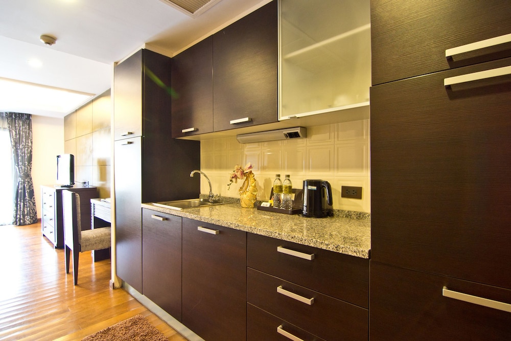 Deluxe Room - Photo 3