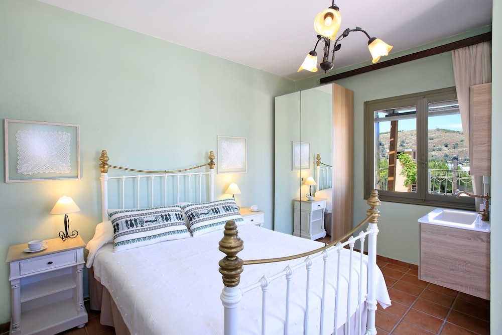 Grand Villa, Multiple Bedrooms, Private Pool