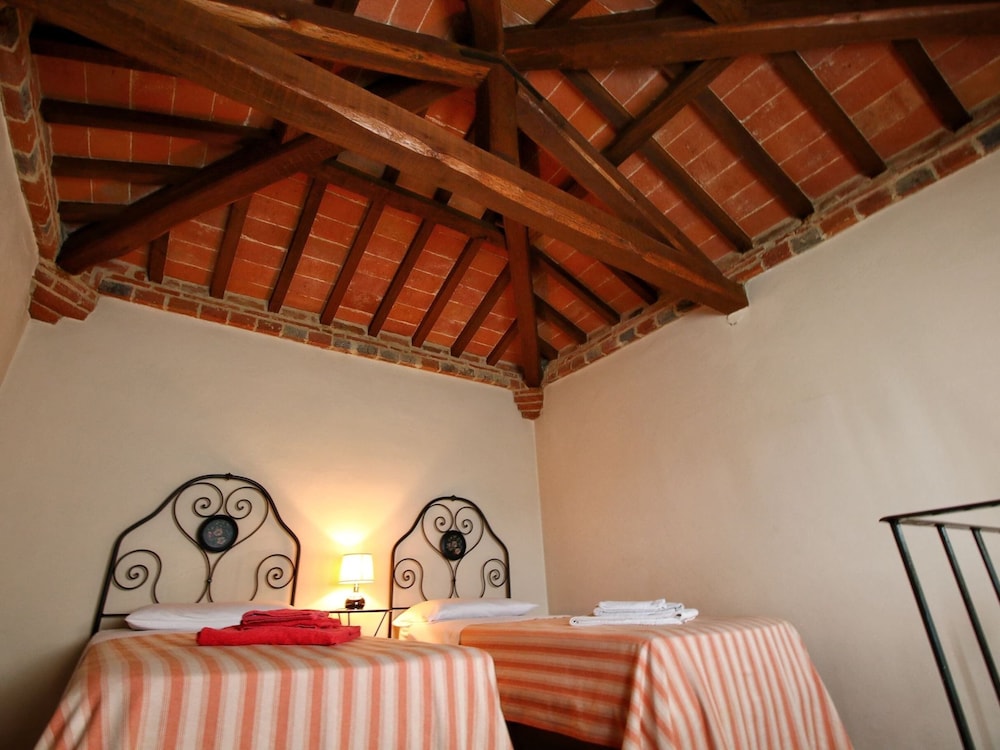 Elite Villa, 6 Bedrooms