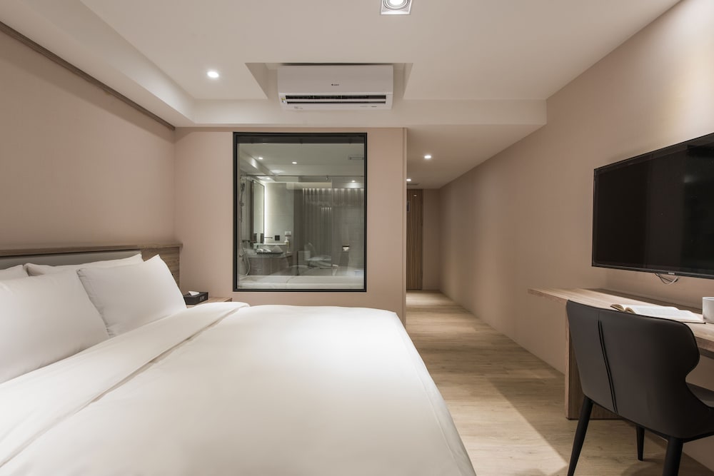 Superior Queen Room - Photo 13