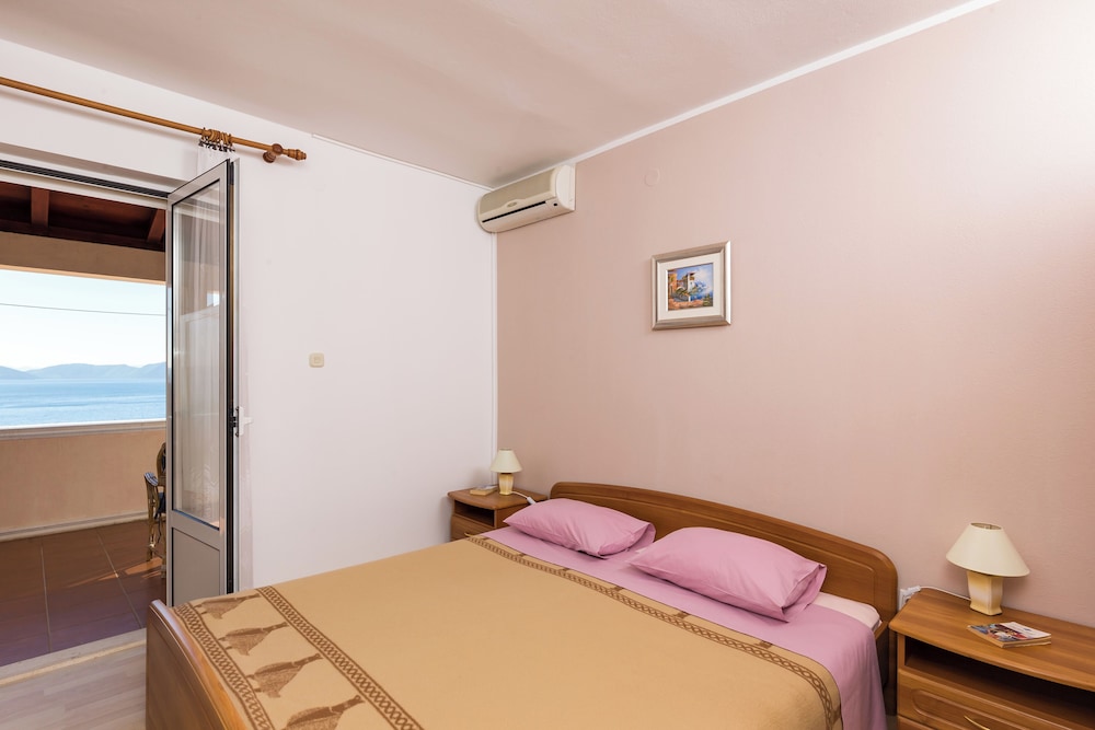 Double Room (Apartment & Rooms Villa Katarina - Do) photo 1