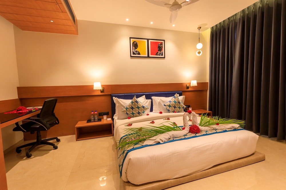 Executive Room - Photo 1