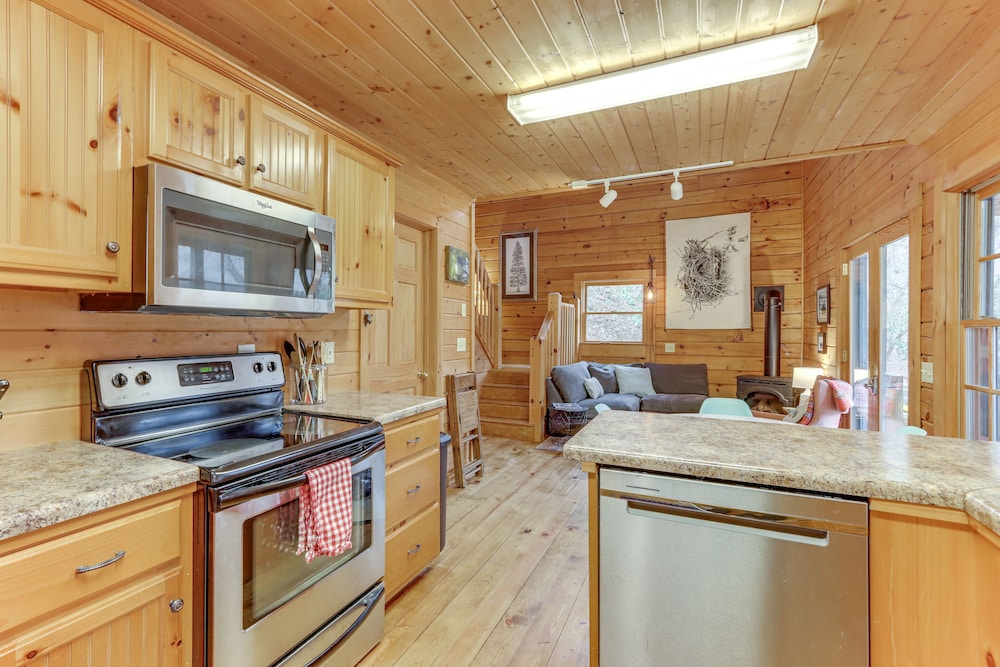 House (2 Bedrooms) photo 2