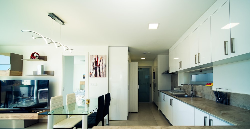 Deluxe Penthouse - Photo 8