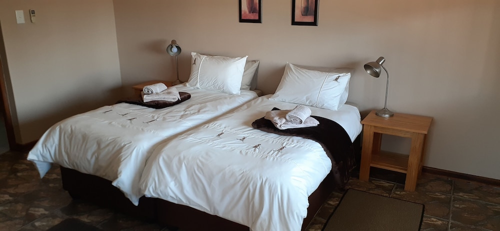 Family Chalet, Multiple Beds photo 3