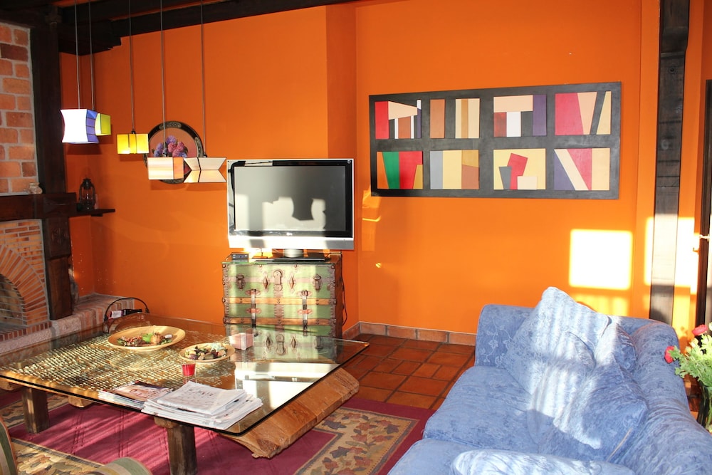 Standard Double or Twin Room - Photo 18