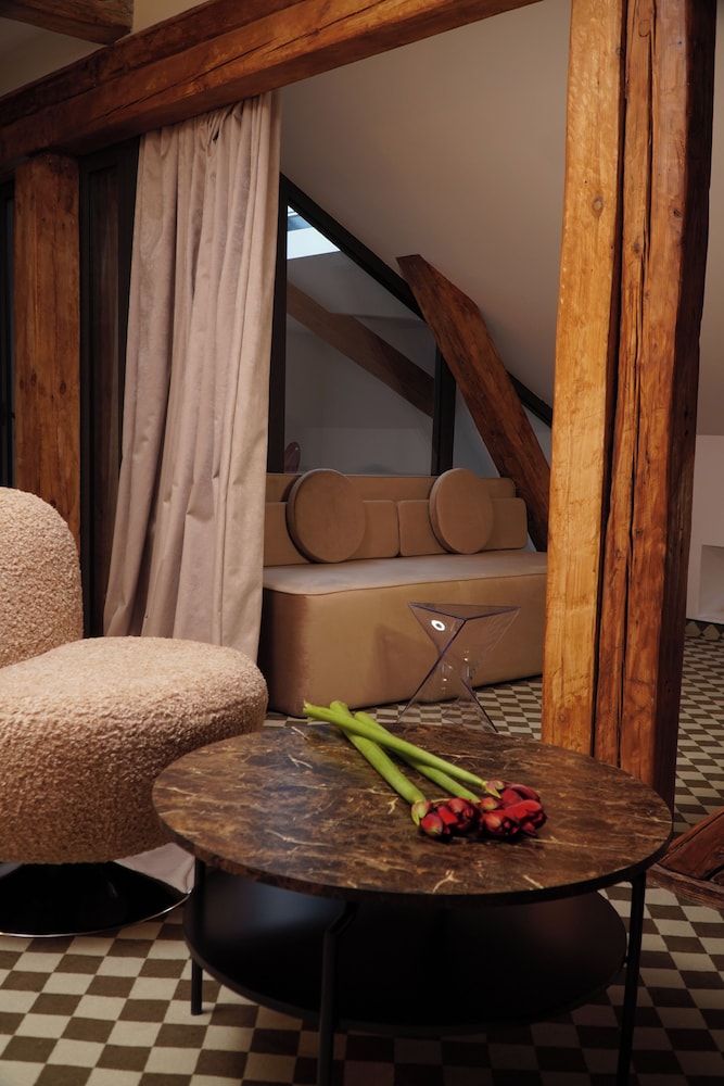 Junior Suite - Photo 1