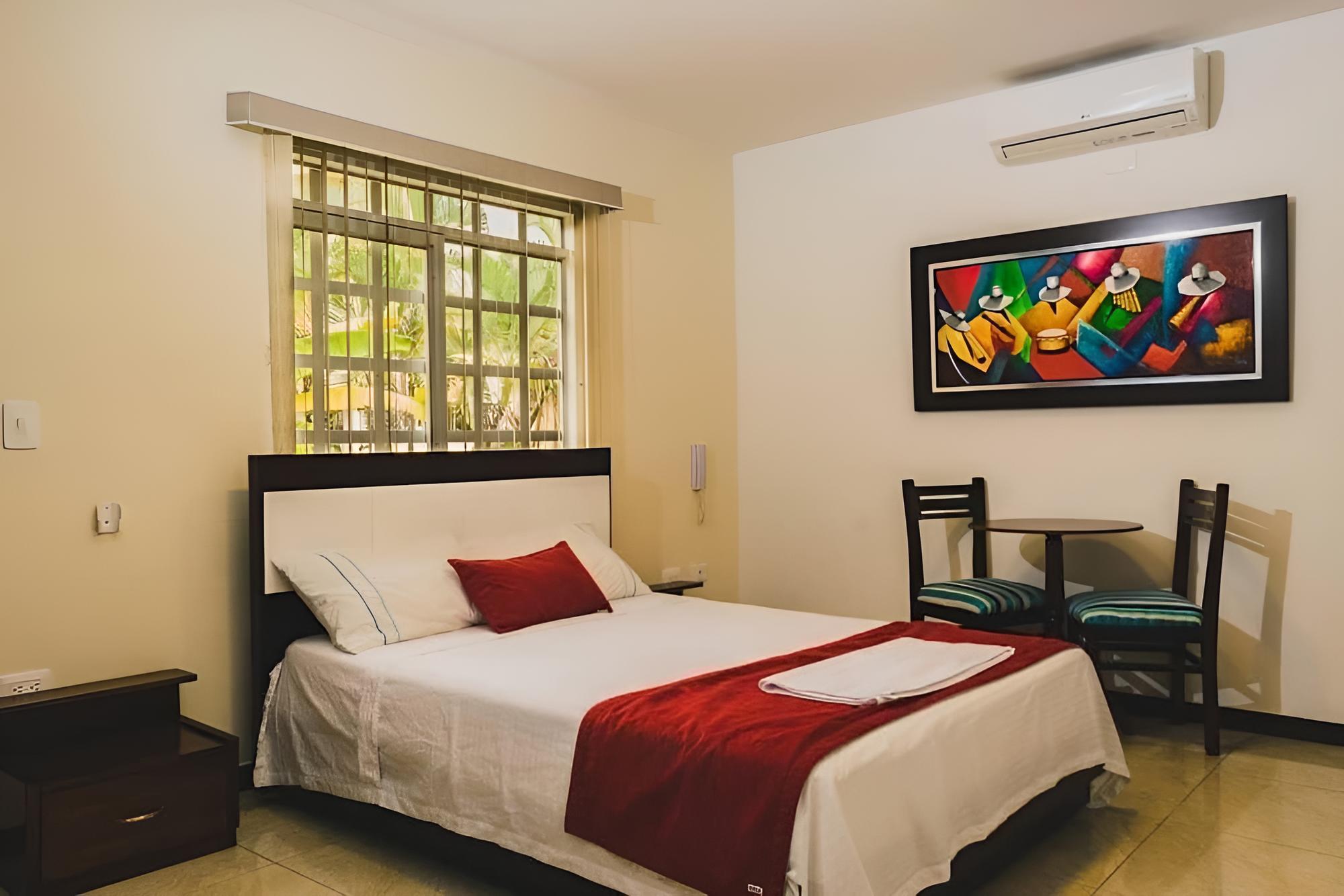 Standard Single Room, 1 Double Bed, Accessible, Garden View photo 1