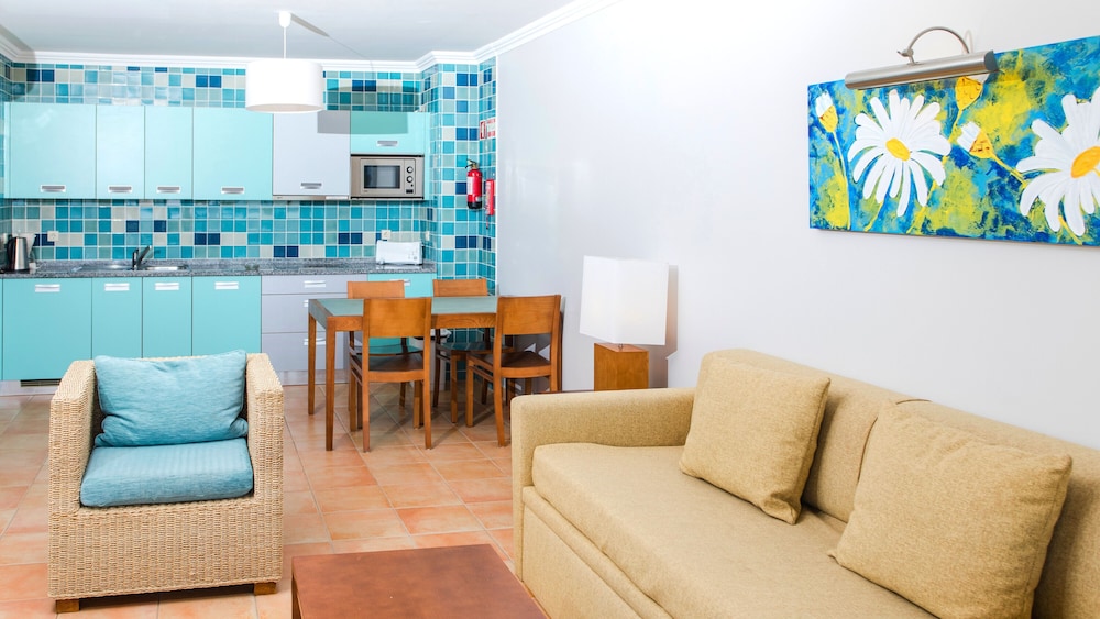 Superior Apartment, 1 Bedroom, Sea View thumbnail 5