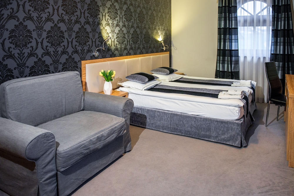 Standard Double Room photo 2