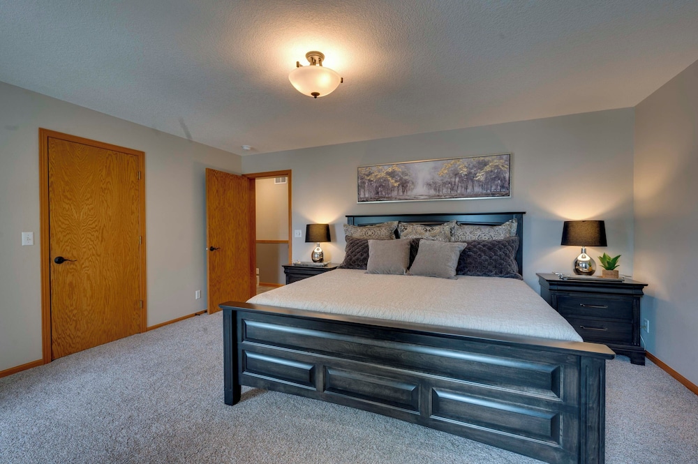 House (4 Bedrooms) photo 1
