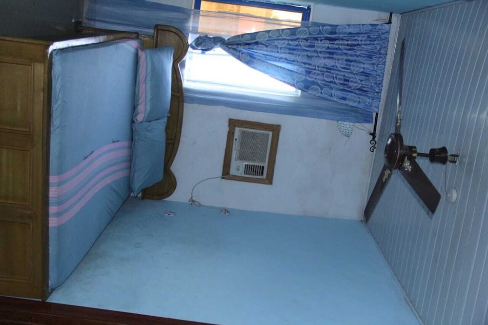 Junior Single Room photo 2