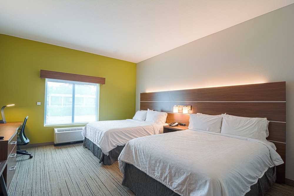 Standard Room, 2 Queen Beds, Accessible (Mobil Roll Shwr) - Photo 3