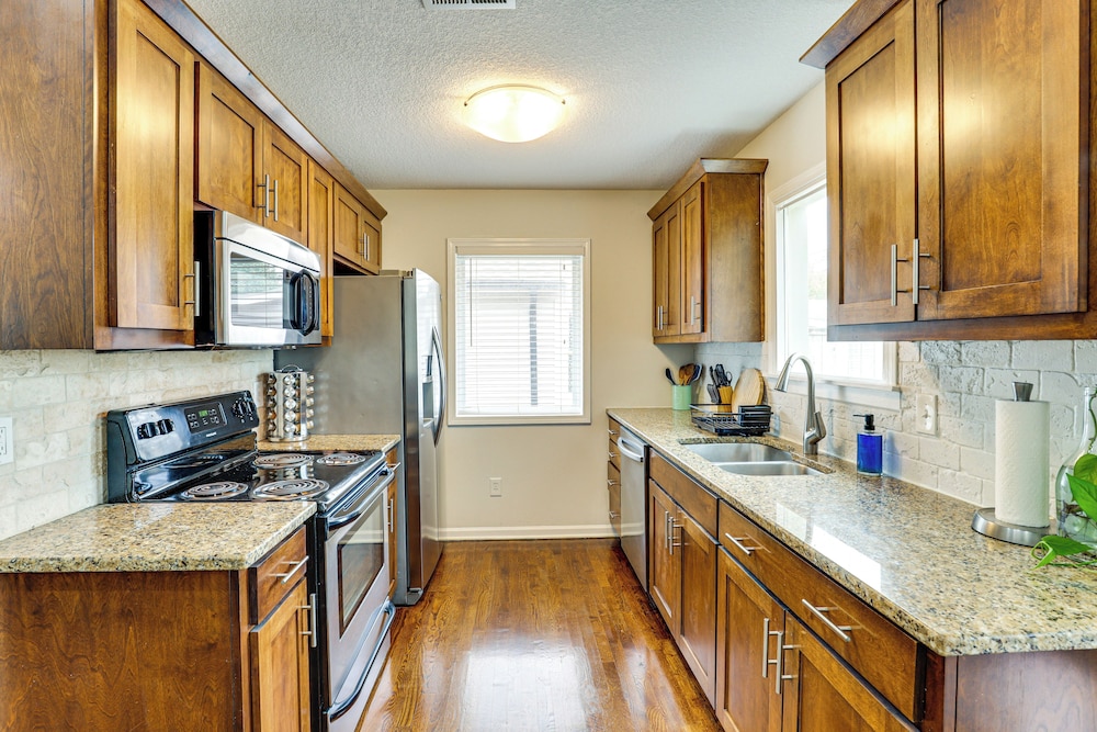 House (2 Bedrooms) photo 2