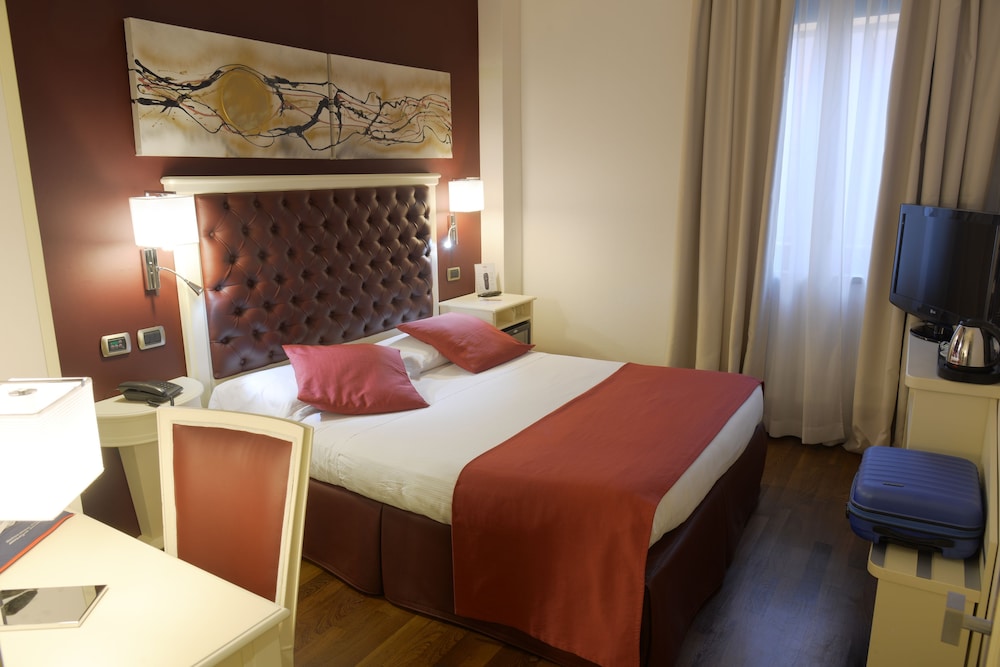Economy Double or Twin Room, Ground Floor (Small) photo 1