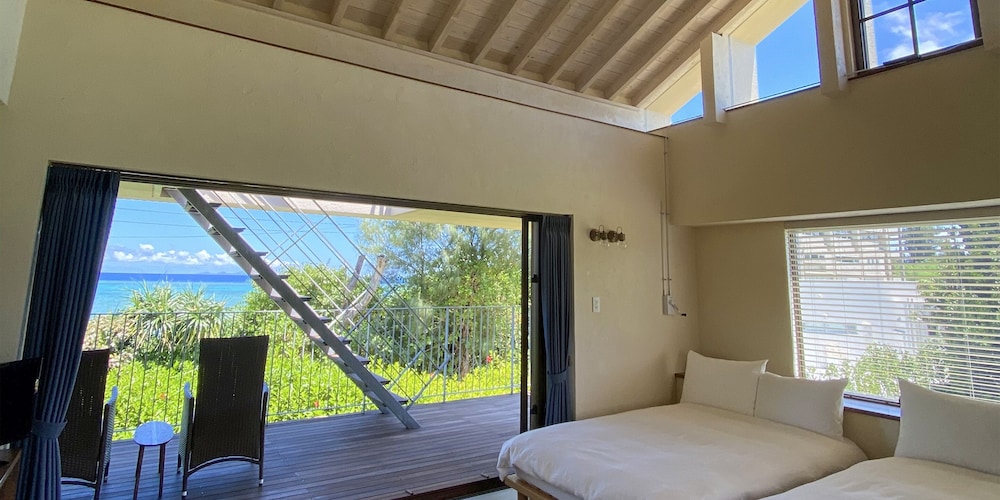 Blue Room with Deck, Starry Sky and Sea View, 1-3 Guests, Non Smoking photo 1
