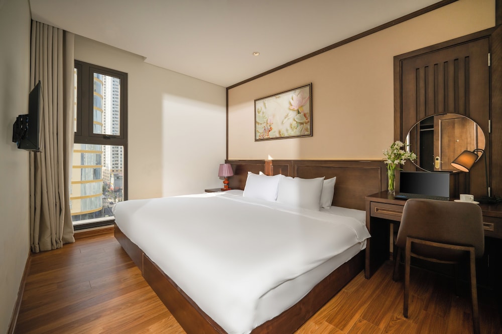 Executive Two-Bedroom Balcony Sea View - Afternoon Tea Included - Photo 8