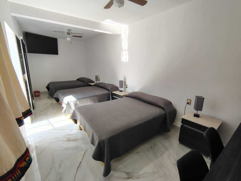 Deluxe Triple Room photo 3
