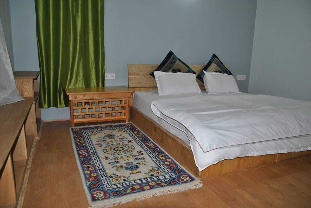 Economy Cottage