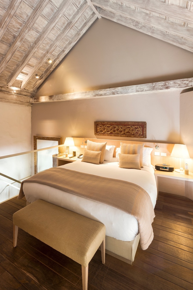 Suite, 1 King Bed (Duplex, Colonial Area, Butler Service) - Photo 6