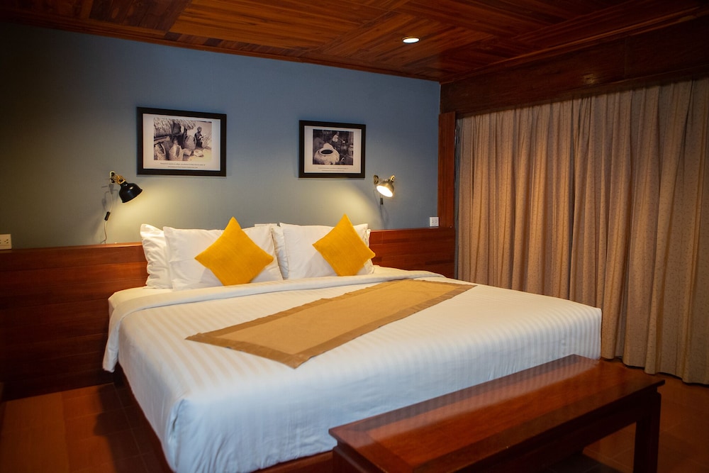 Basic Suite, 1 Bedroom, City View (Mini) photo 2