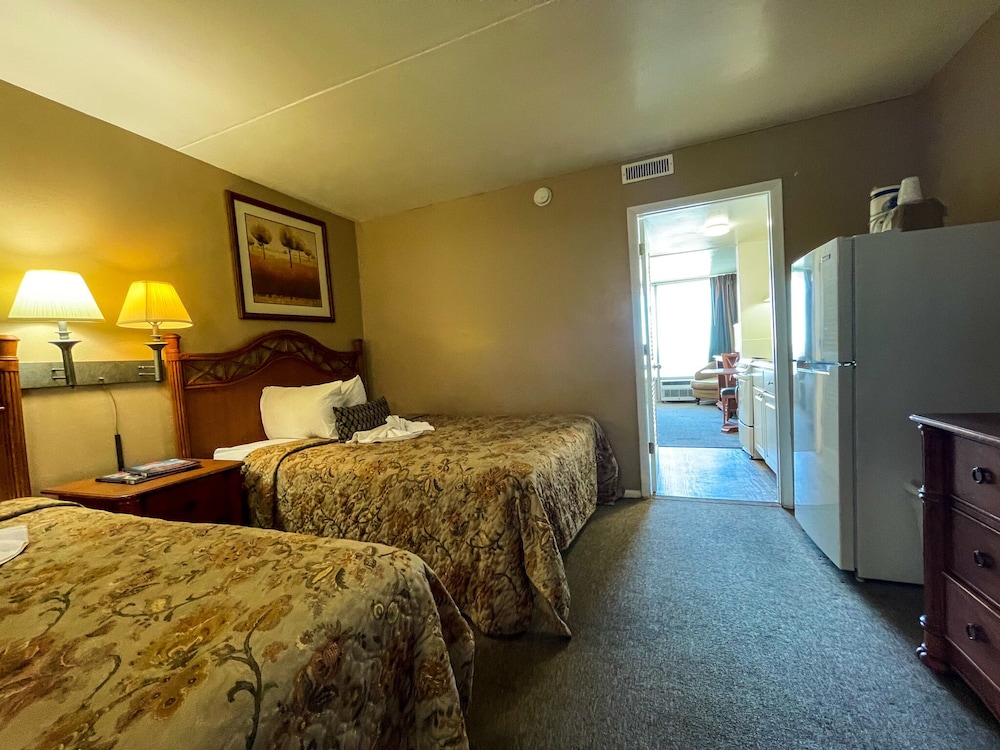 Room, 2 Bedrooms, Non Smoking, Oceanfront - Photo 1