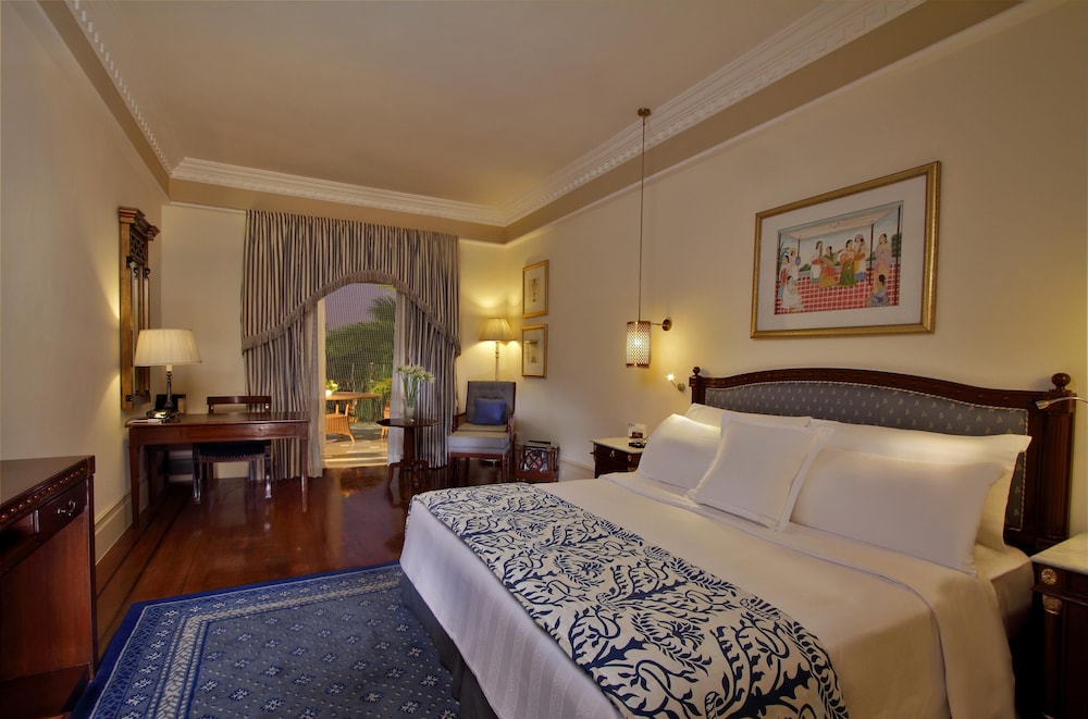 Room, 1 Queen Bed, Smoking, Tower - Photo 3