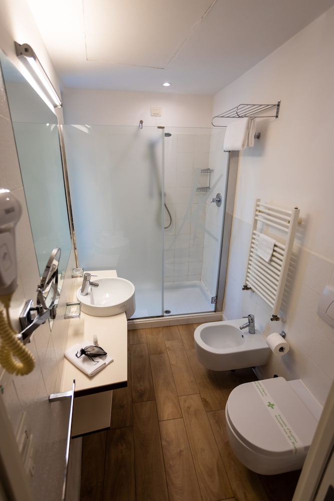 Double Room Single Use photo 3